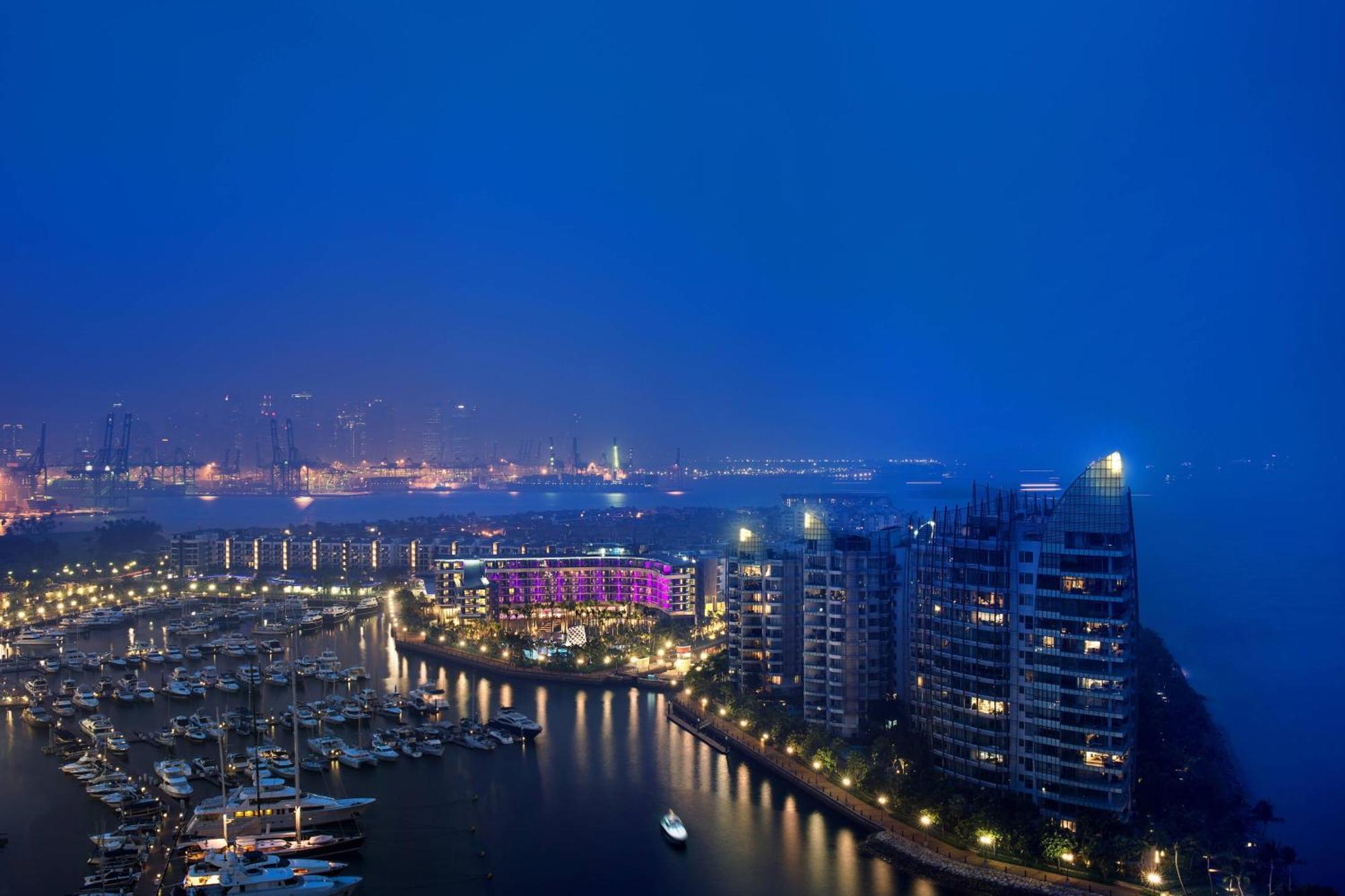 W Singapore - Sentosa Cove Exterior foto Marina del Rey at night